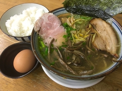 「初月の一杯「天然柚子の撒き煮干蕎麦」D＋α」@MENYA 食い味の道有楽の写真