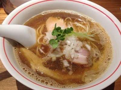 「煮干しそば（限定アゴ出汁入り？）」@麺尊 RAGEの写真