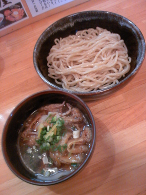 「肉汁ひがしくる麺９５０円」@つけ麺屋の写真