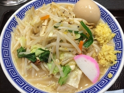 「タンメン（750円）と味玉（100円）」@東京タンメン トナリ 東京ラーメンストリート店の写真