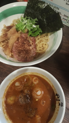 「うまっ辛つけめん」@自家製麺 麺屋 利八の写真
