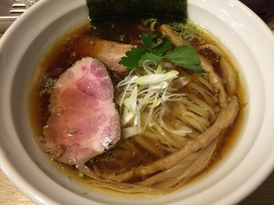 「醤油そば（平打麺） 750円」@麺屋壱心の写真