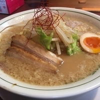 期間限定 こってり中華とんこつ醤油味らーめん ¥730