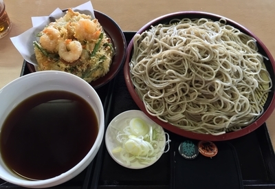 「かき揚げせいろ＋大盛り（￥580＋無料）」@源太郎そば 横浜店の写真