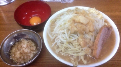 「ラーメン ニンニクアブラ+大寒の卵サービス 750円」@ラーメンの店 どでん 北浦和店の写真