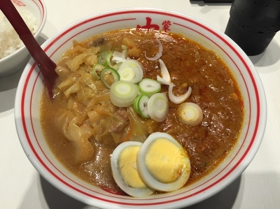 「味噌インドラーメン(930円)+ライス(110円)」@蒙古タンメン 中本 新宿店の写真