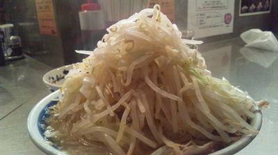 「塩ラーメン　麺少なめ、やさい、生玉子　680+50円」@らーめん大 蒲田店の写真