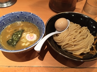 「味玉朝つけめん」@六厘舎の写真
