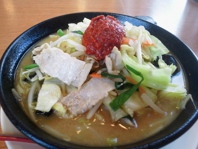 「たっぷり野菜味噌麺 702円」@大志軒 福島泉店の写真