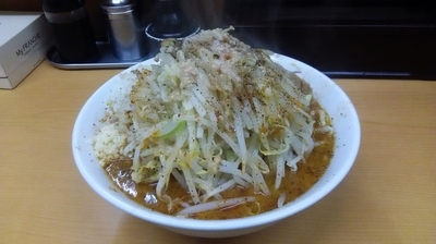 「スーラータンメン（玉ネギニンニクヤサイアブラ）」@ラーメン ○菅の写真