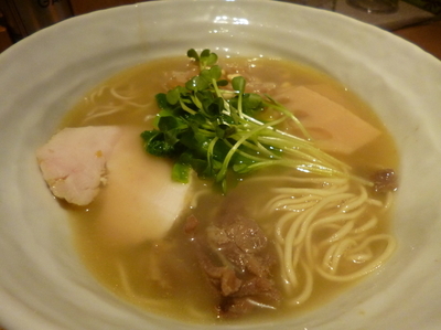 「鶏そば」@骨付き鶏 ひなやの写真