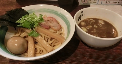 「味玉つけめん」@自家製麺 麺屋 利八の写真