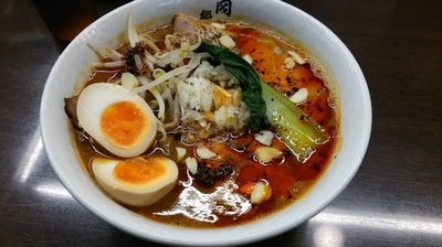 「熱辛　担々肉そば+味付玉子」@肉そば総本山 神保町 けいすけの写真