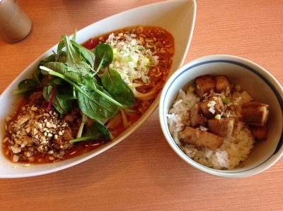 「汁なし担担麺太麺仕様＋小チャーシュー丼」@中華そば 呵呵の写真