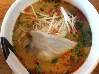 「辛麻醤麺（赤） 720円」@ラーメン のしめの写真