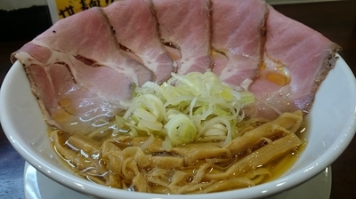 「ORANGE PHANTOM（大）チャーシュー追加」@世界が麺で満ちる時の写真