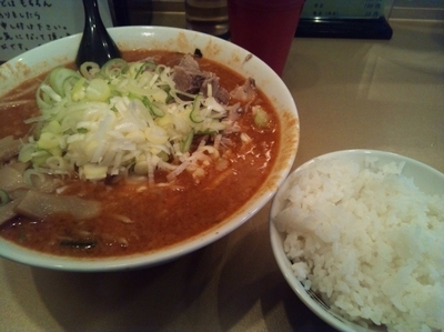 「カレーラーメン（辛口）+半ライス」@超ごってり麺 ごっつ 秋葉原店の写真