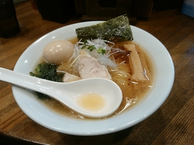 「味玉醤油そば(並盛・170g)750円」@麺処 鶴舞屋の写真