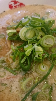 「らーめん並７８０円」@京都銀閣寺 ますたにラーメン 日本橋本店の写真