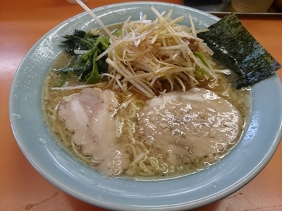 「ネギラーメン(並) 650円」@ラーメンショップ 椿 小川店の写真