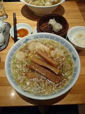 「タケノコワンタンソバ」@ウミガメ食堂の写真