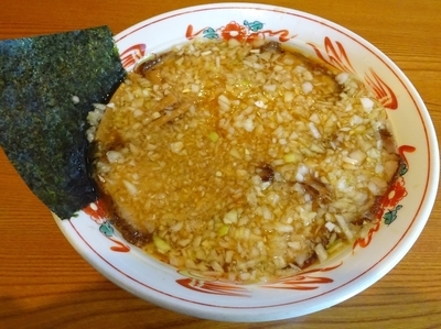 「チャーシューメン（800円）＋玉ネギ多め（50円）」@中華そば 吾衛門の写真