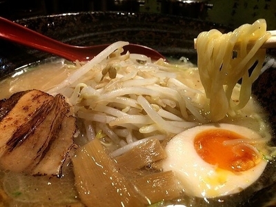 「ら～めん(650円)」@中屋の写真