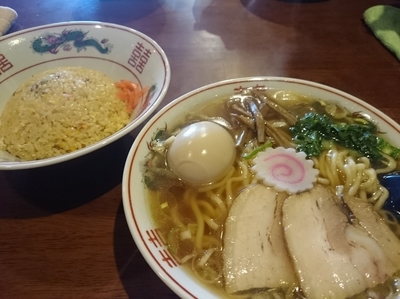 「Cセット900円(中華ソバ＋半チャーハン)＋味玉(ﾗｰﾊﾟｽ」@old school 中華そば Miya Dera Soulの写真