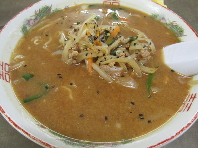 「味噌ラーメン　「700円」」@お食事処・喫茶 浅草大勝館の写真
