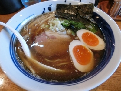 「中華そば+味玉」@麺屋 鶏口の写真