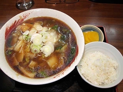 「広東麺＋小ライス　690円（ランチ）」@中華ダイニング いい田の写真