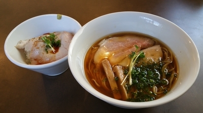 「追い鰹そば　ミニチャーシュー丼」@らあめん忘八の写真