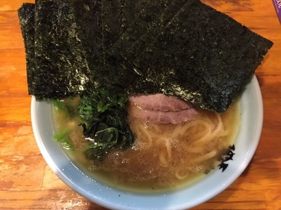 「ラーメン+海苔【800円】」@洞くつ家の写真