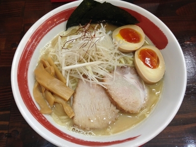 「濃厚にごり鶏そば(大盛)」@ラッキー食堂まとや 千曲店の写真