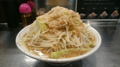 「ラーメン小￥680  ヤサイ多目・アブラマシ」@らーめん大 竹ノ塚店の写真