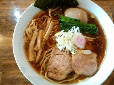 「中華そば（中盛）＋味玉」@BASSOの写真