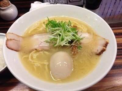 「トリシオパイタン」@ラーメン ロケットキッチンの写真