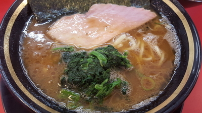 「ラーメン（麺硬め）」@家系ラーメン 熊田家の写真