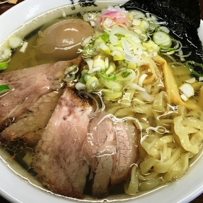 「中華そば（平打ち麺；味玉）」@中華そば 馥の写真