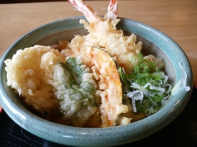 「天ぷらうどん(並盛)1,200円」@さぬきうどん 福泉の写真