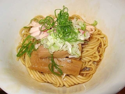 「鶏油そば　600円」@ラーメン屋 トイ・ボックスの写真