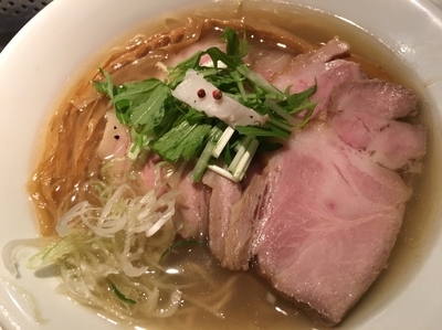 「煮豚塩そば1100円」@SOBAHOUSE金色不如帰の写真