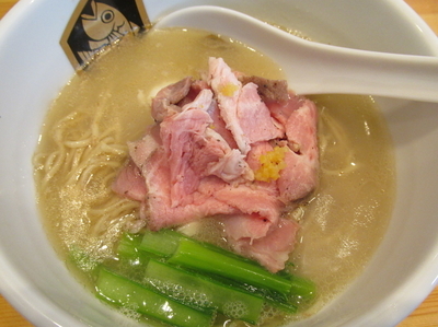 「真鯛らーめん　「800円」」@真鯛らーめん 麺魚の写真