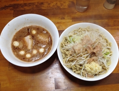 「蓮エビ大つけ麺（600g）＋うずら」@蓮爾 新町一丁目店の写真