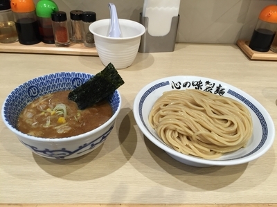 「濃厚豚骨魚介つけ麺」@心の味製麺 平井店の写真