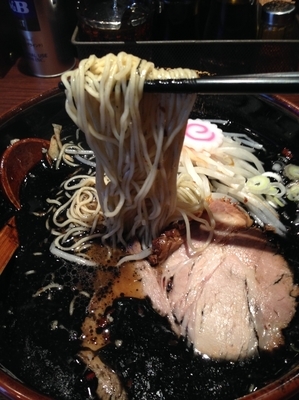 「宇宙一辛いラーメンほたるLV1」@支那そば やぐら亭の写真