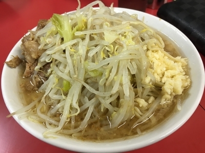 「小豚ラーメン 麺半分」@ラーメン二郎 茨城守谷店の写真