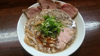 「煮干しラーメン＋チャーシュー（２枚）」@らーめん 香澄 阿波座本店の写真