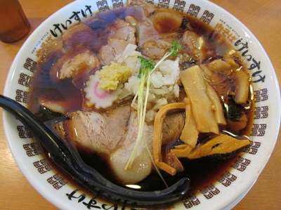 「肉そば醤油　「780円」」@肉そば けいすけ 春日部店の写真