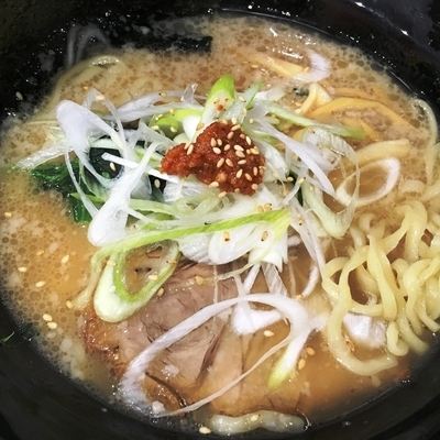 「醤油とんこつらーめん」@麺処 たかはし屋の写真